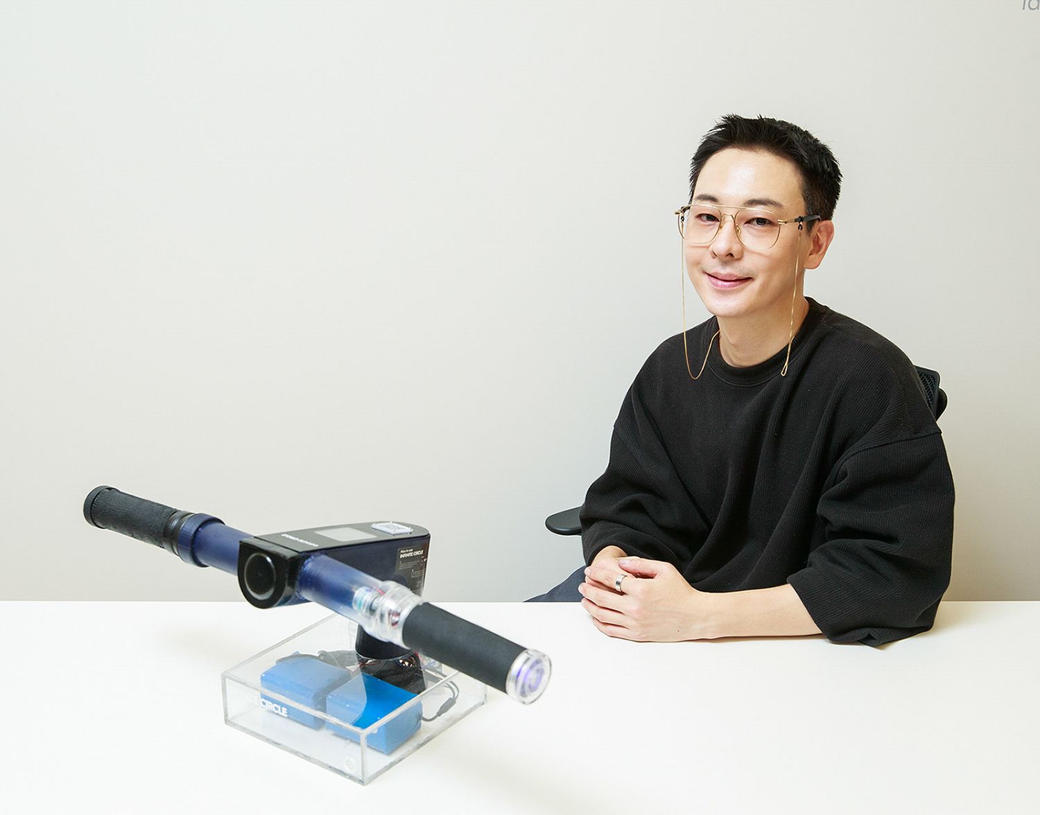The James Dyson Award winner for Korea, the ANDY.